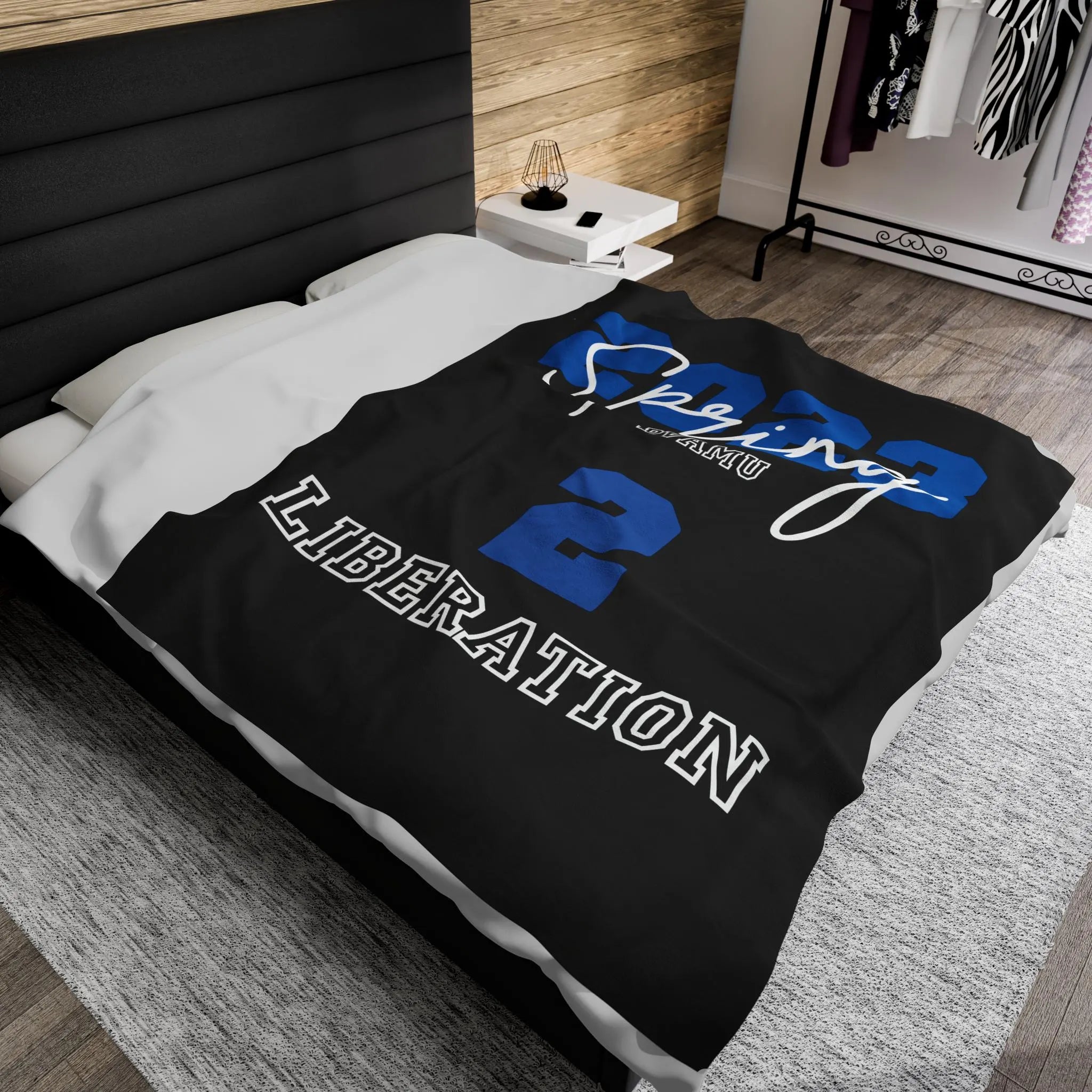 Custom Line Zeta Plush Blanket